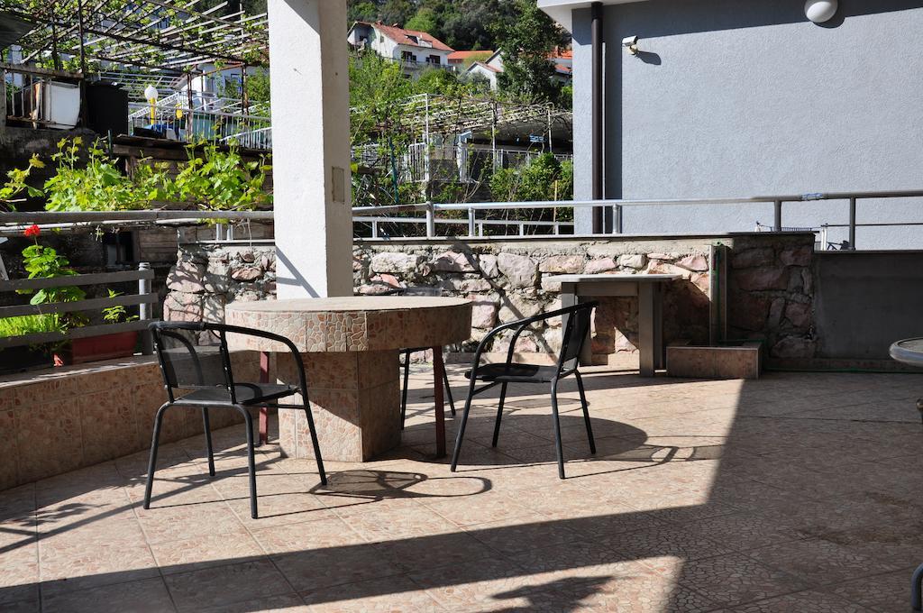 Guest House Marojevic Igalo Ngoại thất bức ảnh