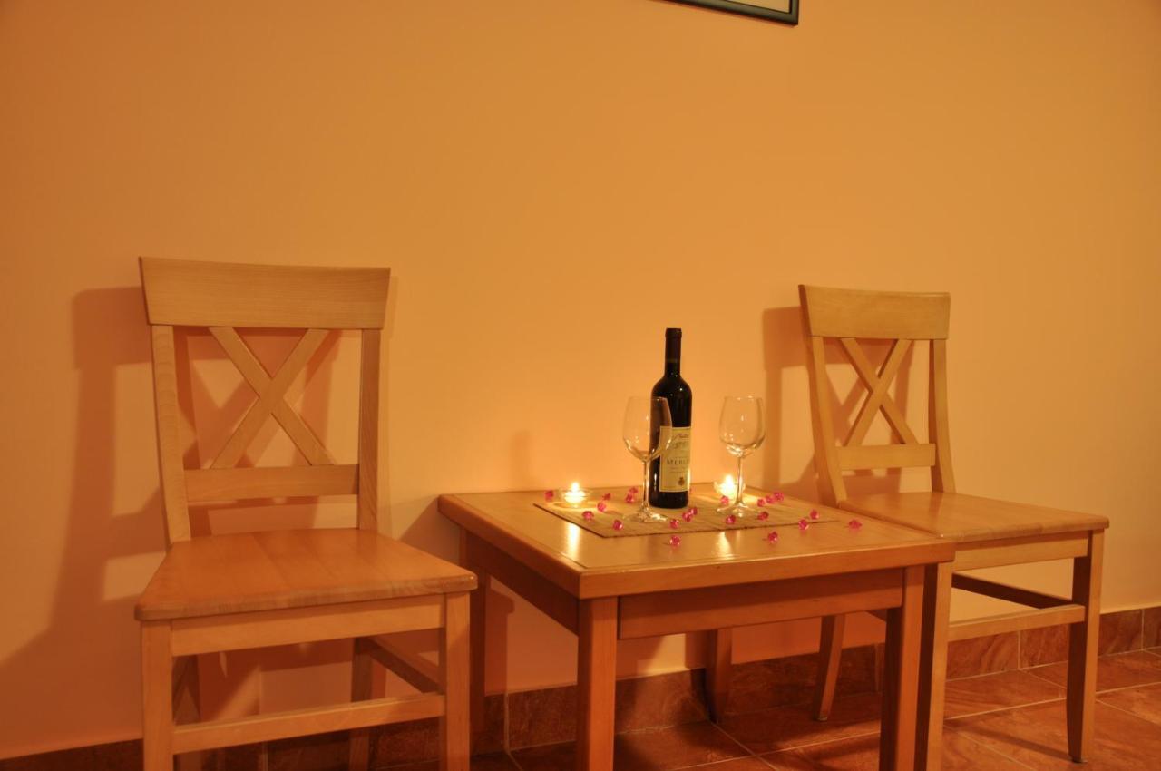 Guest House Marojevic Igalo Phòng bức ảnh